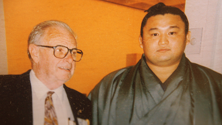 写真：貴乃花、ハル A.ドレイク